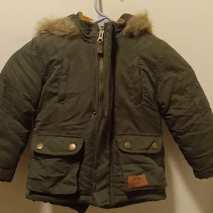 Carter green coat 3t